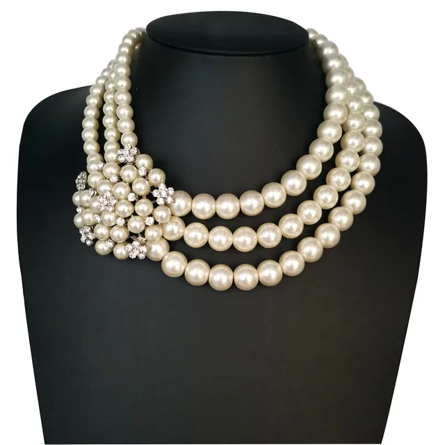 Multi strand pearl necklace with brooch discount