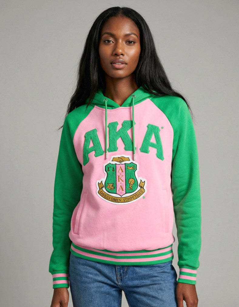 AKA TWO-TONED PULLOVER HOODIE