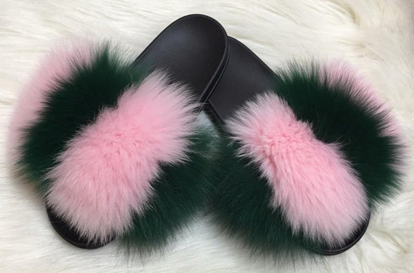 Slippers with fox fur decor in pink